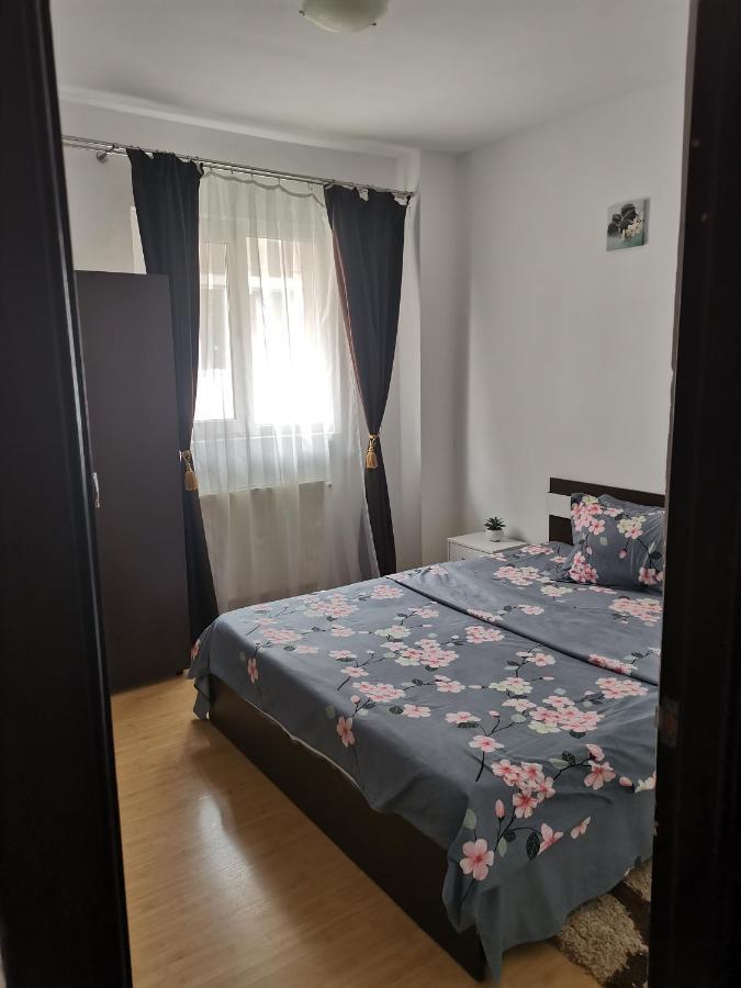 Apartament Maria Floresti  Luaran gambar