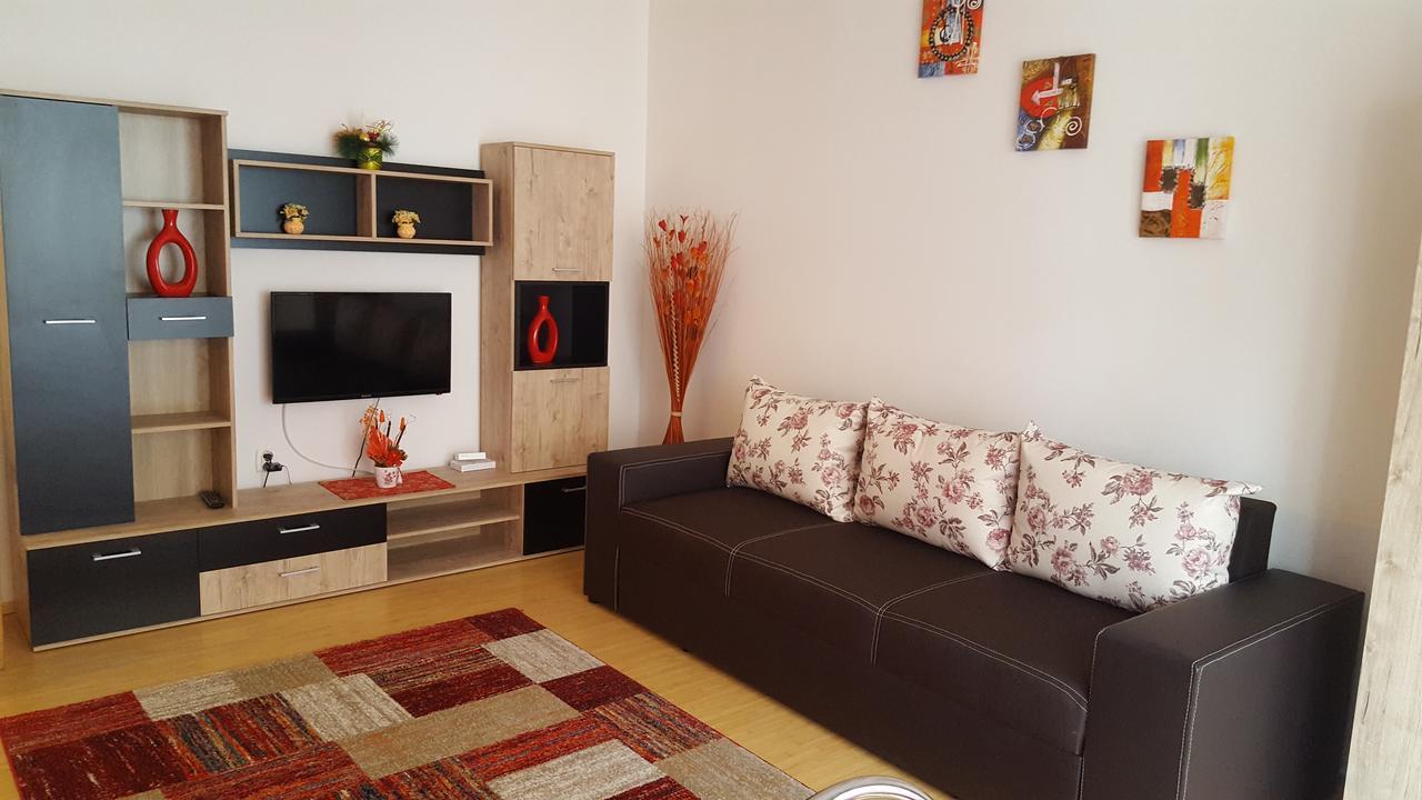 Apartament Maria Floresti  Luaran gambar