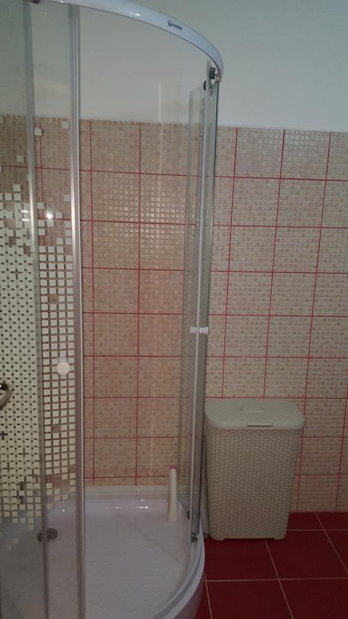 Apartament Maria Floresti  Luaran gambar